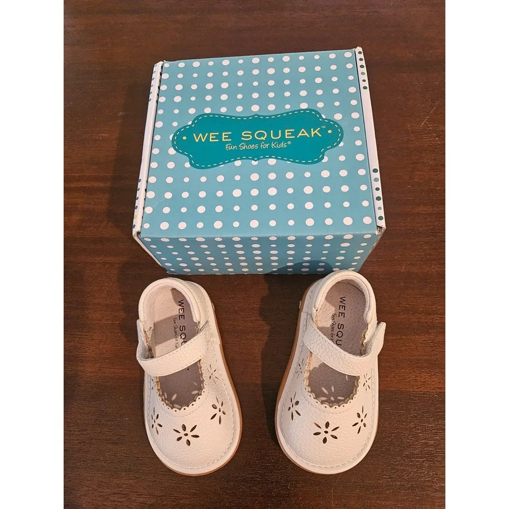 Wee Squeak Ellie White Shoe Size 5/21‎ NEW In Original Box